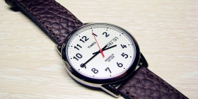 Превосходная классика в новом формате - часы Timex Easy Reader